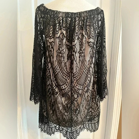 LOVE FIRE Women's Dress Black Lace Off the Shoulder‎ Fancy Mini Dress - Picture 2 of 15